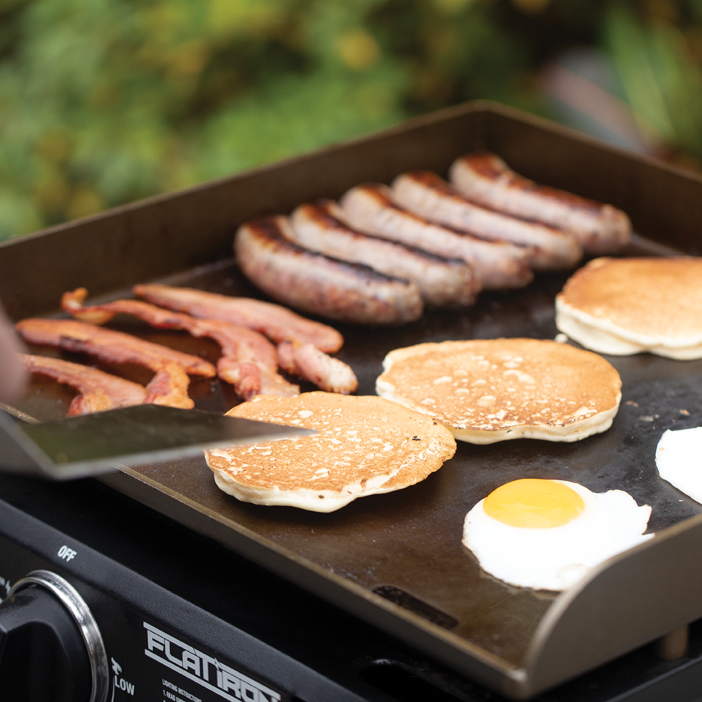 Flat Iron® Portable 17-inch Gas Griddle - Char-Griller